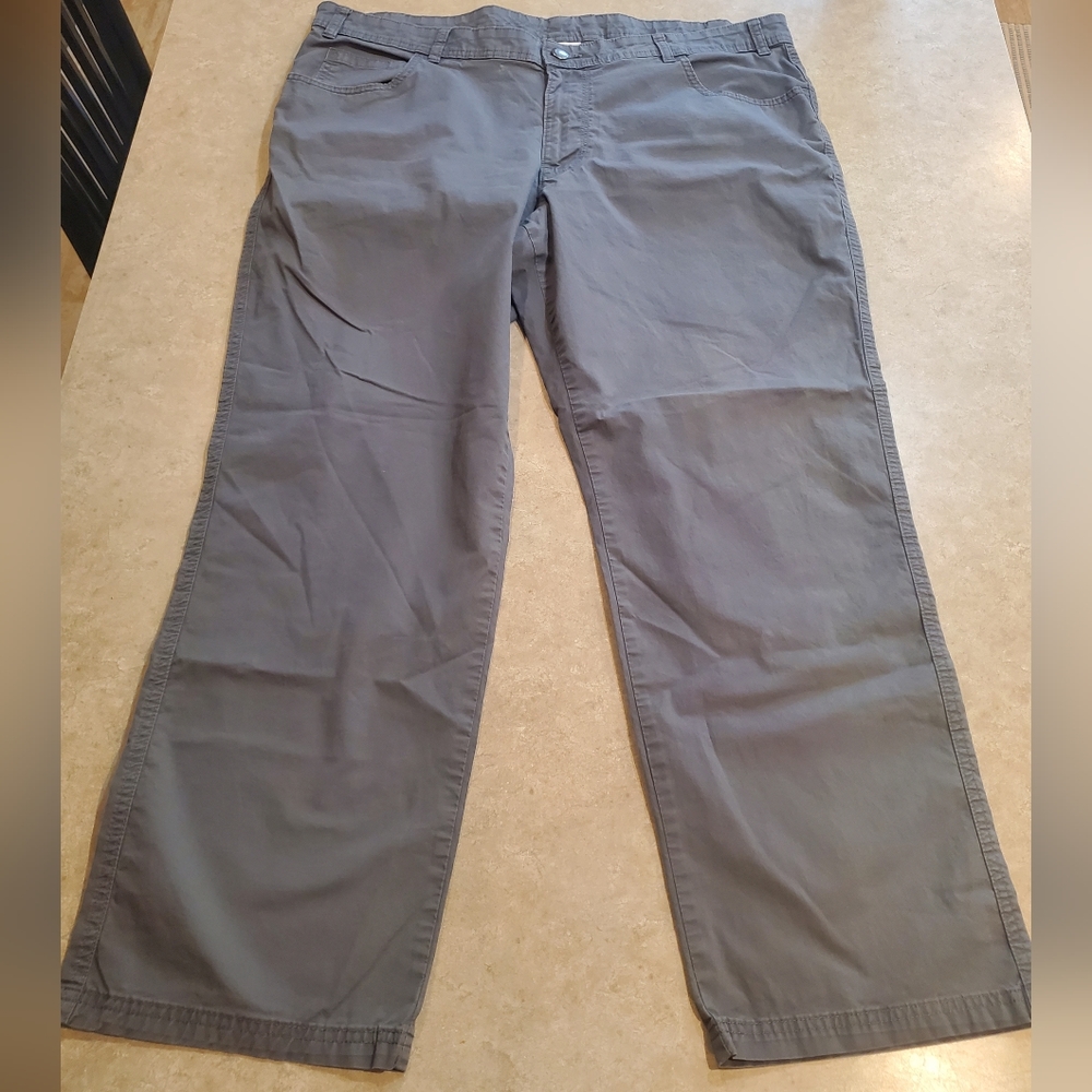 Columbia Regular Fit Pants, 40W 30L